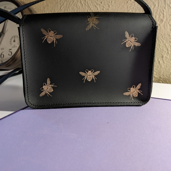 Bee cross body bag - Picture 3 of 5
